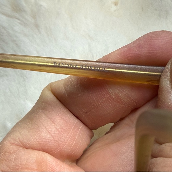 Banana Republic Brown Woodgrain Sunglasses | Classic Oval Frames - Picture 2 of 7